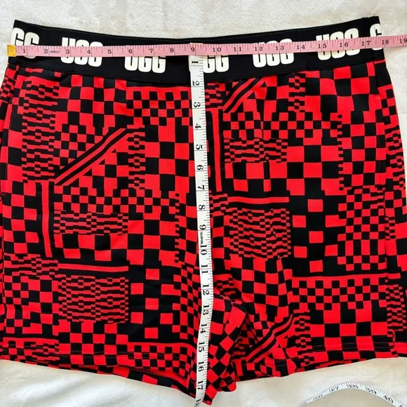 UGG Chrissy Check Boyfriend Shorts--XL - Picture 12 of 13